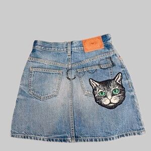 Authentic Gucci Blue Denim Cat Skirt with Embroidered Patch